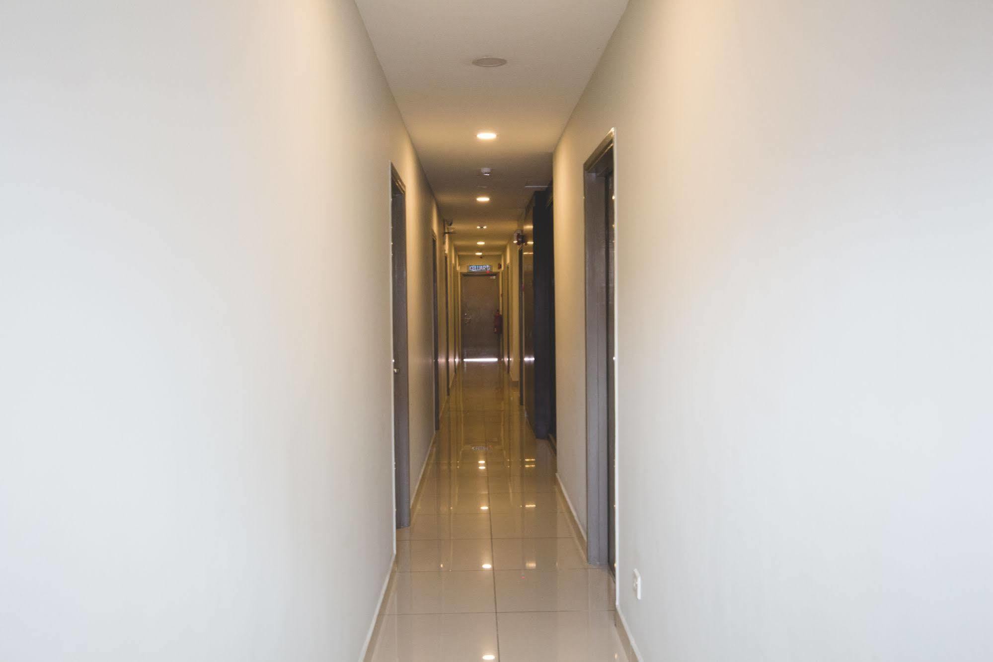 Gm Hotel Sunway Metro Субанг Джая Екстериор снимка